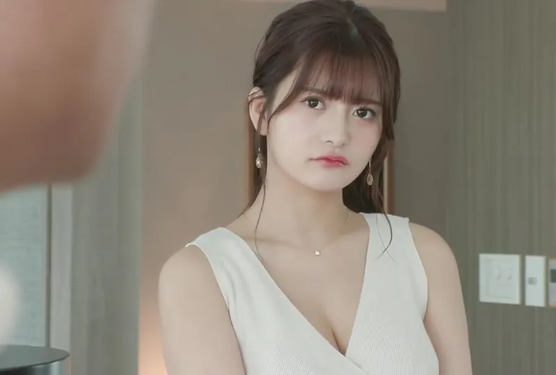 Vợ yêu bỏ nhà đi khi cả hai cãi nhau… thì em vợ bất ngờ đến an ủi anh rể