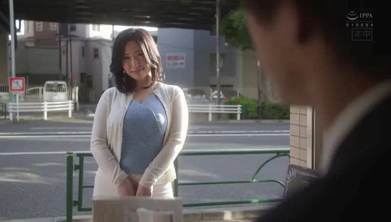 Người chồng yếu không làm lên đỉnh, bà xã lên mạng tìm trai trẻ quan hệ khỏe