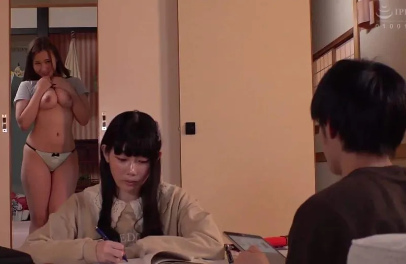 đến nhà em ghệ học nhóm nhưng chị gái cô ấy lại gạ tình