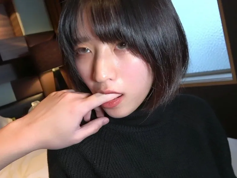 Liếm cô bé em người yêu cực phẩm